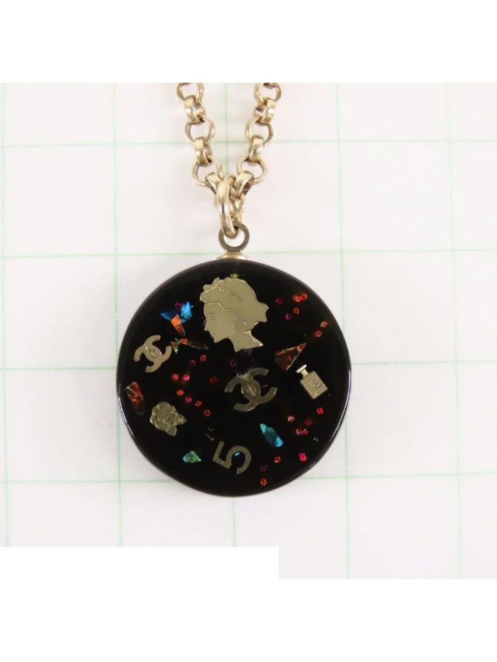 Chanel CC Logo Icon Pendant Gold Black Metal Plastic Camellia Necklace